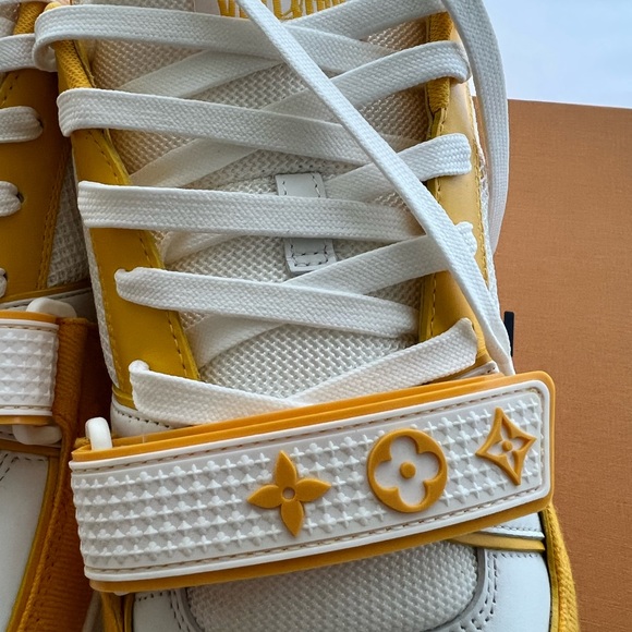 LV TRAINER SNEAKER - Picture 10 of 10